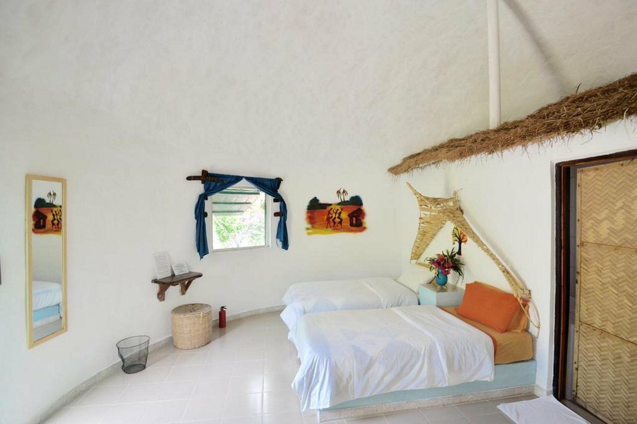 Footsteps Eco-Lodge Gunjur Exterior foto